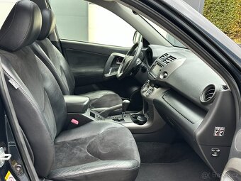 Toyota RAV4 2.0i 158PS Travel A/T 4x4 - 9