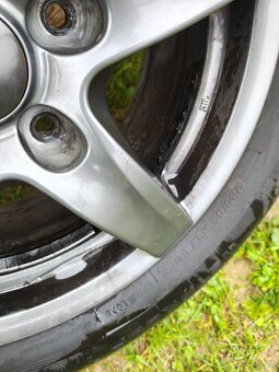 17" kola Alutec + zánovní pneu Nokian - 9