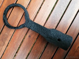 Kované očko z žebřiňáku - 9