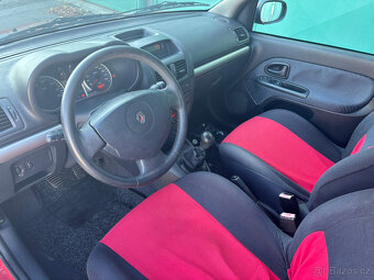 Renault Clio 1.4i - 9