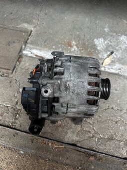 Alternator BOSCH PEUGEOT 308 - 9