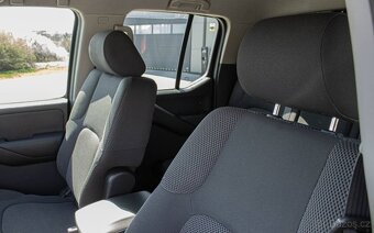 Nissan Navara 2.5D 4X4 2007 - 9