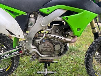 Kawasaki KX 450F - 9
