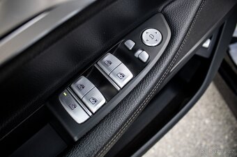 BMW Rad 7 730d / 195kW / A8 / 2020 - 9