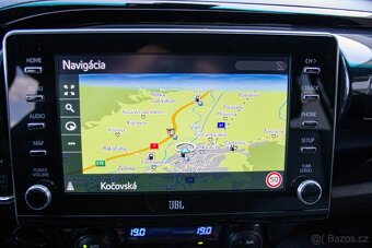 Toyota Hilux DC 2.8 I D-4D Invincible 4x4 A/T - 9