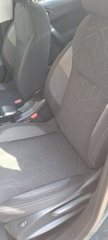 Peugeot 2008 1.2 PureTech 60kW ČR ACTIVE - 9