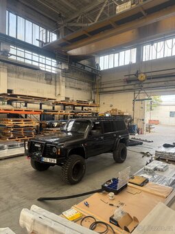 Nissan Patrol y60 expediční vůz - 9