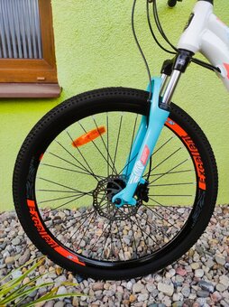 Značkové dětské kolo BEANY 26"/S DISC - 9
