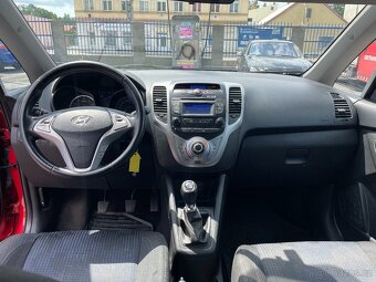 HYUNDAI iX20 ČR 1Majitel 1.6i CVVT 92KW 8/2015 - 9
