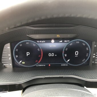 Škoda Superb, LK 4x4 206kW, 34000km,v záruce - 9