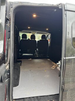 veškeré náhradní díly z vozu Vauxhall (Opel) Vivaro 2017 - 9