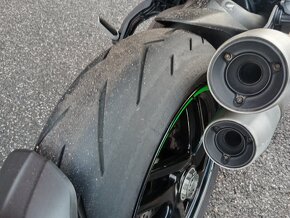 Ducati Monster 1200 - 9