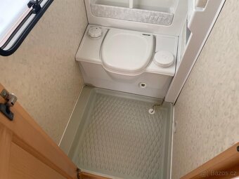 Hobby Exclusive 495, 4 osoby, bojler, sprcha, fr.postel - 9