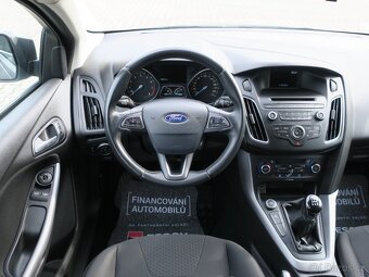 Ford Focus 1.0 i 74 kW - 9