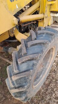 Traktorbagr zetor 7745 rv 1995 - 9