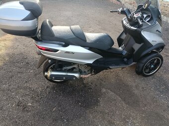 Piaggio mp3 500 ABS,ASR cz doklady v ceně šedá - 9