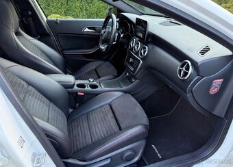 Mercedes-Benz Klasa A 220 4-Matic AMG Line - 9