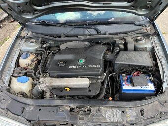 Škoda Octavia 1 kapota dveře alu kola 5x100 16 - 9
