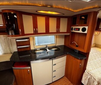 Karavan Hobby Prestige 560 UFE - 9