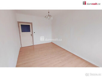 Pronájem bytu 2+1, 2.patro, 55 m2 + 5 m2 balkon, Praha 10- V - 9