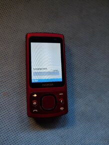 Retro telefon Nokia - 9