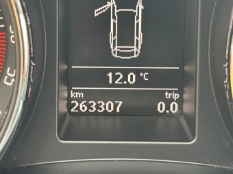 Škoda Superb 2,0TDI 4x4 DSG 125kW Business - 9