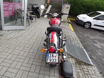 Royal Enfield 350 Classic - 9