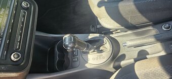 Škoda fabia 1.2 tsi 77kw Dsg 7.rychlosti - 9