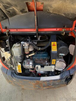 Pásový bagr KUBOTA KX016-4 POWERTILT - 9