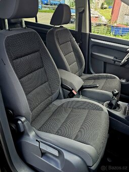 Vw Touran Comfortline 2.0tdi 5 mist pravidelný servis - 9