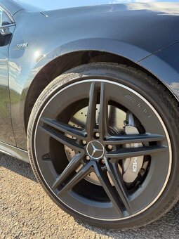 Mercedes-AMG CLA 45 Shooting Brake 4MATIC+ - 9