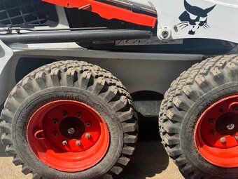 Smykový kolový nakladač Bobcat S450 - 9