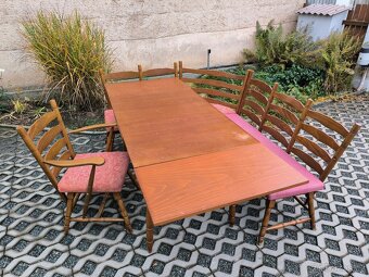 Rohová jídelní lavice, rozkládací stůl a židle - 9