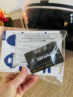 Dámská helma na skútr nebo motorku - 9