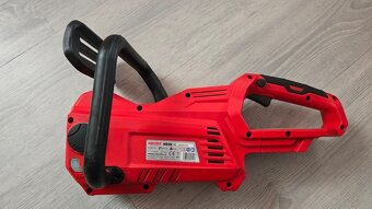 Akumulátorová řetězová pila HECHT 9920 - 9