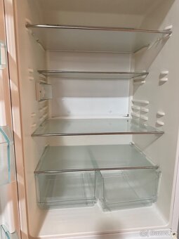 Liebherr lednice - 9