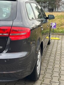 AUDI A3 SPORTBACK 1.4TFSI 92KW 2012  NAVI PEKNY STAV - 9