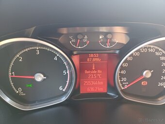 Ford Mondeo 1.8 TDCi verze bez DPF, Tažné, Ghia - 9