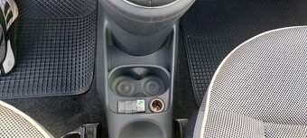Fiat 500 1,2 benzín 2009 149tis.km - 9