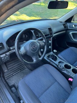 SUBARU OUTBACK 2.0D 110 kW 2009 - 9