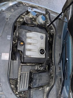 Prodal Volkswagen passat b6 - 9