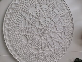 Mandala v kovovém kruhu - 9