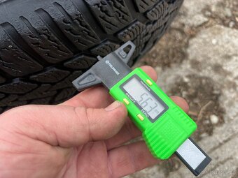 Zimní sada Suzuki Swift 4x100 175/65/15 vč tpms - 9