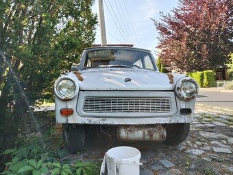 Trabant 601 combi - 9