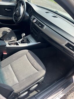 BMW e90 320d - 9
