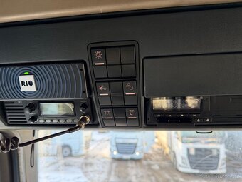 MAN TGX 18.500 LOWDECK - 9