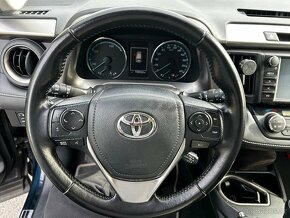 Toyota RAV4 Hybrid 4x4 2017 - 9