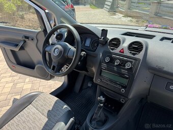 Volkswagen Caddy Maxi 2,0 TDi 81kW 2x šoupačky Webasto 4x4 - 9