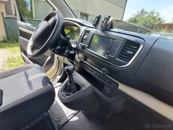 Peugeot TRAVELLER - 9