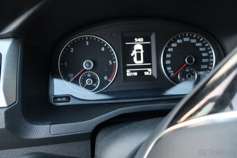 VW CADDY MAXI-7mist-82000km-tažné - 9